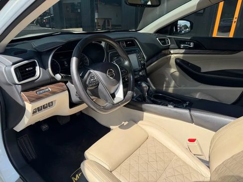 Used 2016 Nissan Maxima Platinum FWD image 5