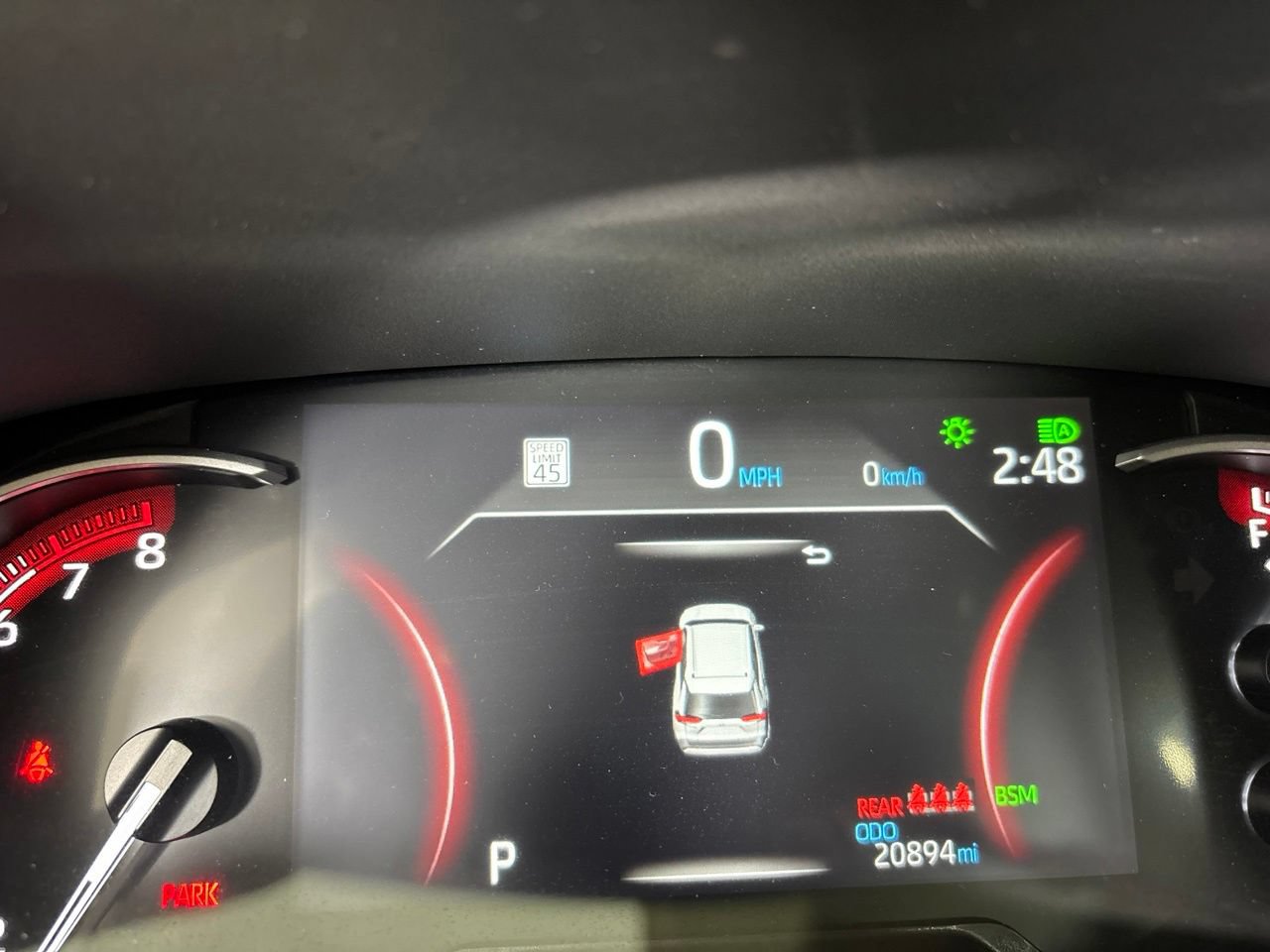 Used 2025 Toyota RAV4 XLE w/ Convenience Package FWD image 17
