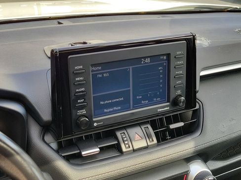 Used 2022 Toyota RAV4 XLE Premium FWD image 30