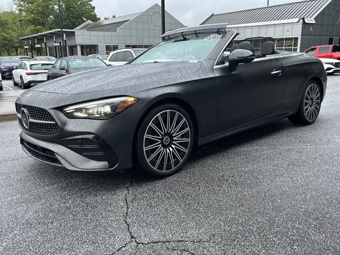 Certified 2024 Mercedes-Benz CLE 450 4MATIC Cabriolet image 3