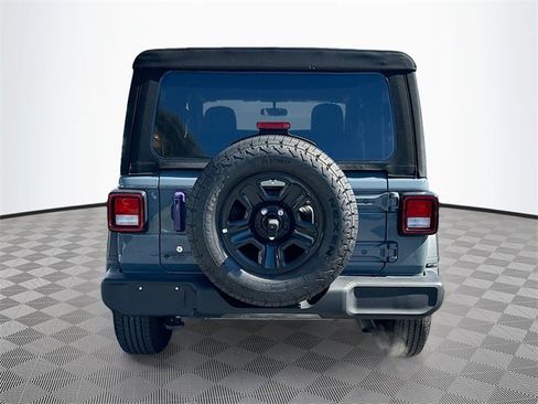 Used 2024 Jeep Wrangler Sport image 6