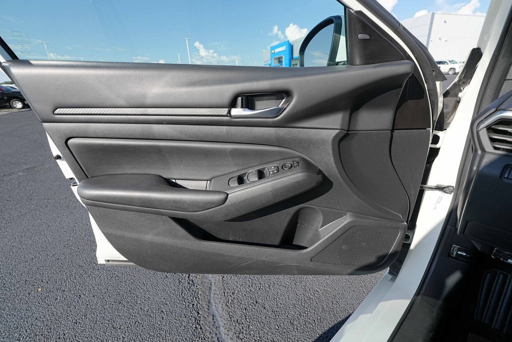 Used 2021 Nissan Altima 2.5 S w/ Driver Assist Package FWD image 24