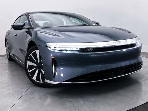 Used 2024 Lucid Air Pure RWD image 7