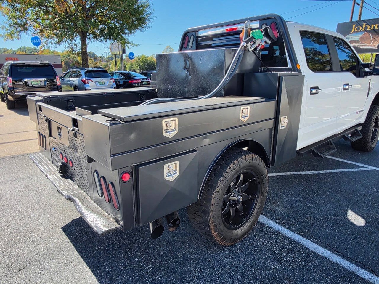 Used 2017 Ford F250 XL w/ Power Equipment Group AWD/4WD image 6