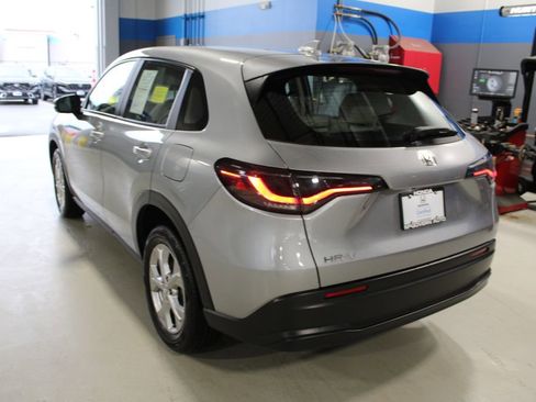 Certified 2025 Honda HR-V LX image 36