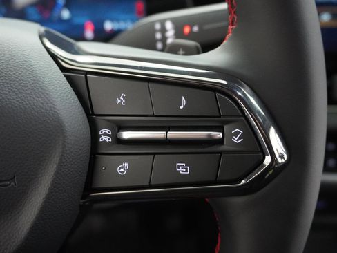 New 2026 Chevrolet Equinox RS w/ Convenience Package III image 23