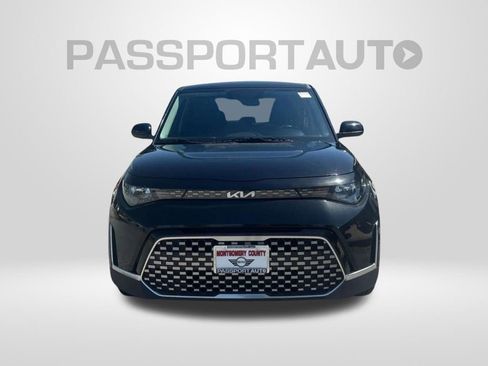 Used 2025 Kia Soul EX FWD image 2