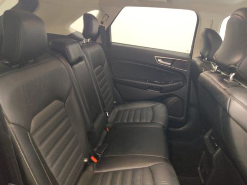 Used 2017 Ford Edge SEL w/ Equipment Group 201A FWD image 19