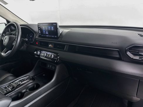 Used 2024 Honda Pilot EX-L image 37