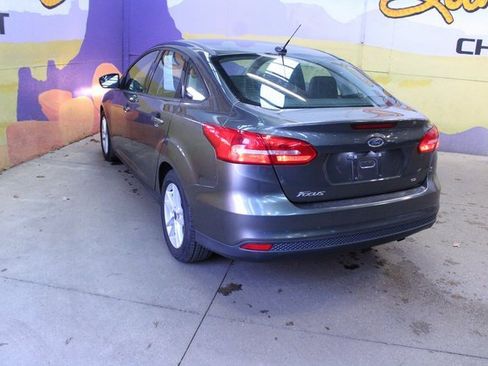 Used 2018 Ford Focus SE image 6