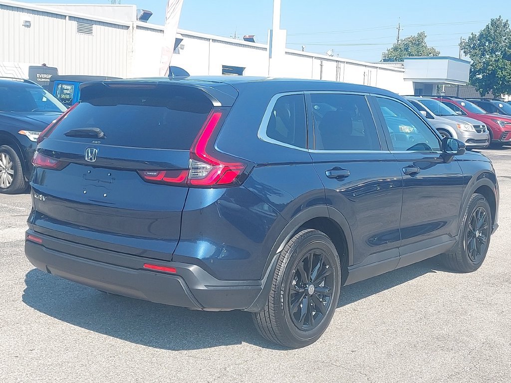 Used 2025 Honda CR-V EX image 7