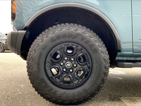 Used 2023 Ford Bronco Wildtrak AWD/4WD image 11