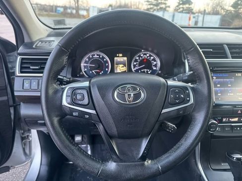 Used 2016 Toyota Camry XLE image 13