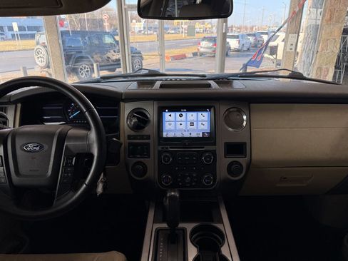 Used 2017 Ford Expedition EL XLT w/ Equipment Group 202A image 43