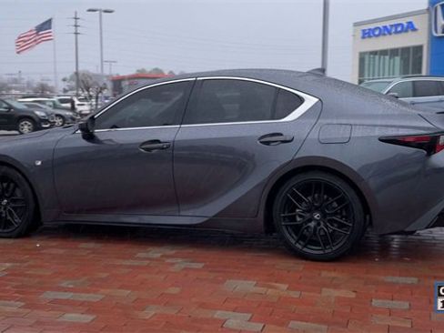 Used 2023 Lexus IS 350 F Sport image 7