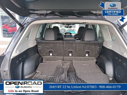 Used 2023 Subaru Forester Touring image 9