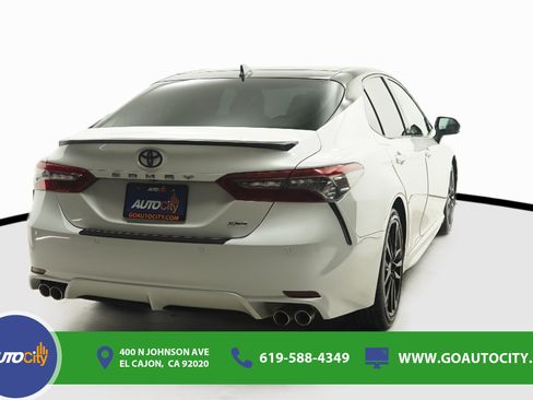Used 2022 Toyota Camry XSE w/ Navigation Package FWD image 10