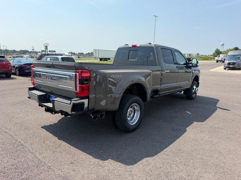 New 2026 Ford F350 King Ranch w/ Chrome Package AWD/4WD image 5