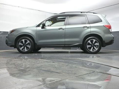 Used 2018 Subaru Forester 2.5i Limited AWD/4WD image 35