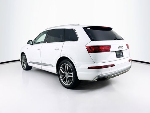 Used 2017 Audi Q7 3.0T Premium Plus w/ Premium Plus Package image 5