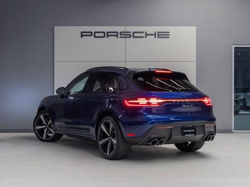 Certified 2025 Porsche Macan S image 3