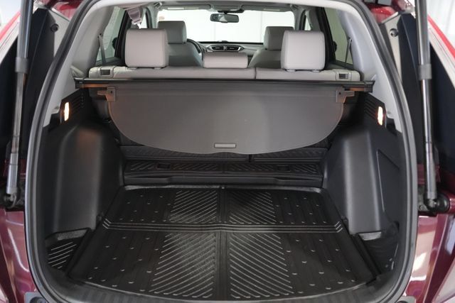 Used 2018 Honda CR-V Touring image 9