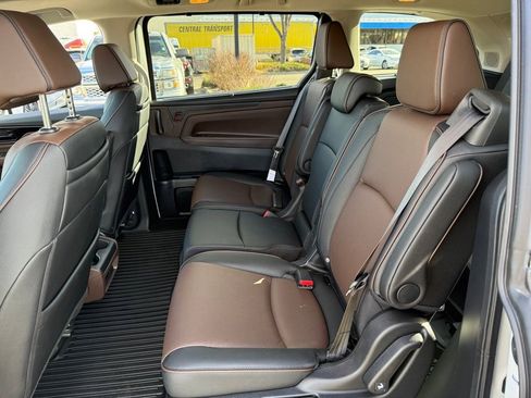 Certified 2026 Honda Odyssey Elite image 13