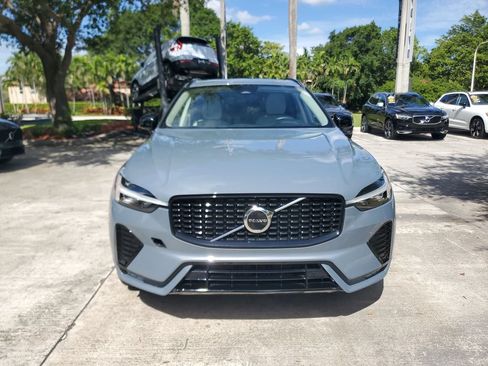 Certified 2024 Volvo XC60 B5 Core w/ Protection Package Premier AWD/4WD image 6