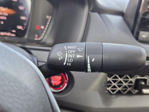 Used 2025 Honda Accord SE image 18