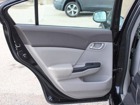 Used 2012 Honda Civic LX image 12