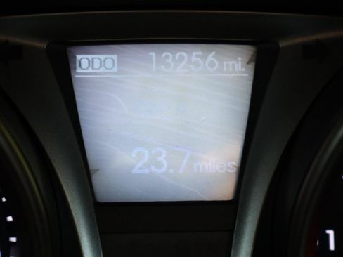 Used 2015 Hyundai Genesis 3.8 RWD image 19