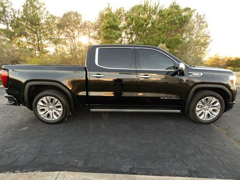 Used 2021 GMC Sierra 1500 Denali w/ Denali Ultimate Package image 2