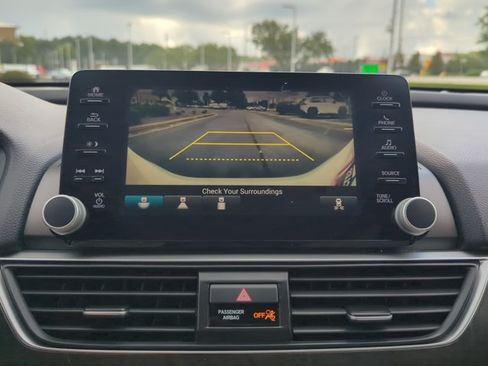 Used 2019 Honda Accord EX-L image 19