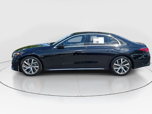 Used 2024 Mercedes-Benz E 350 4MATIC Sedan image 8