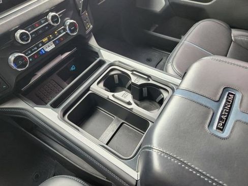 Used 2025 Ford F250 Platinum AWD/4WD image 18