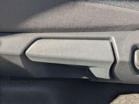 New 2026 Nissan Kicks SV image 15