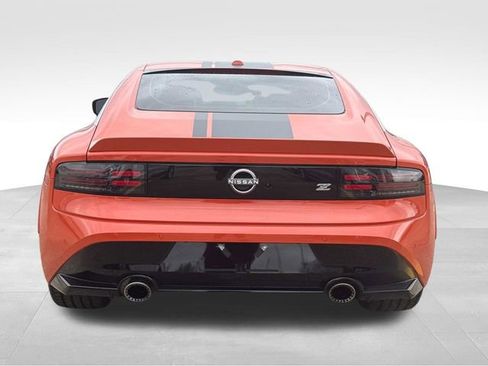 Used 2024 Nissan Z Performance w/ Heritage Edition image 10