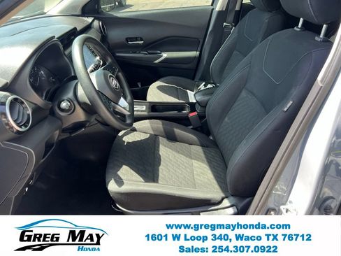 Used 2023 Nissan Kicks SV FWD image 23