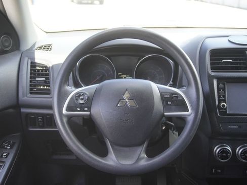 Used 2021 Mitsubishi Outlander Sport ES AWD/4WD image 13