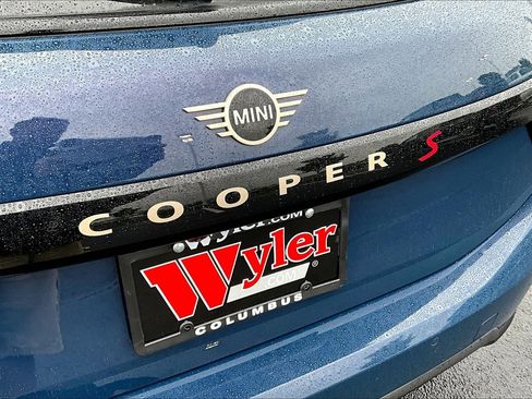 Used 2025 MINI Cooper S FWD image 23