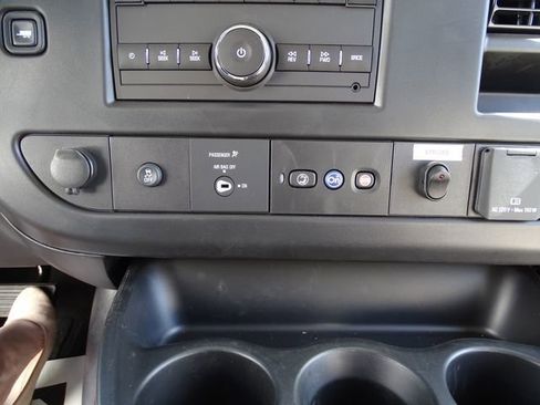 New 2025 Chevrolet Express 3500 w/ Power Convenience Package RWD image 15