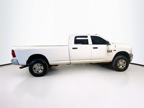 Used 2017 RAM 2500 Tradesman w/ Chrome Appearance Group image 10