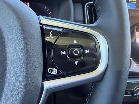 New 2026 Volvo XC90 B5 Ultra w/ Protection Package AWD/4WD image 30