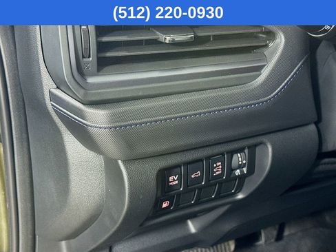 Certified 2025 Subaru Forester Limited image 11