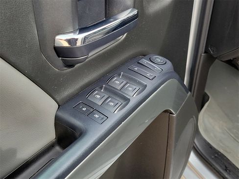 Used 2017 Chevrolet Silverado 1500 LT w/ Texas Edition image 18