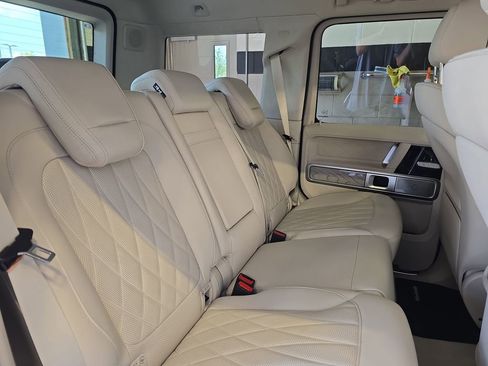New 2026 Mercedes-Benz G 63 AMG 4MATIC image 12