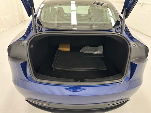 Used 2025 Tesla Model 3 Long Range RWD image 13