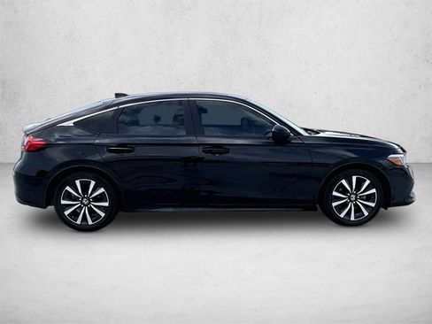 Used 2023 Honda Civic EX-L image 5