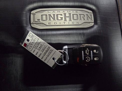 Used 2020 RAM 2500 Limited image 51