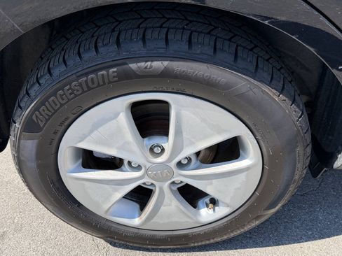 Used 2015 Kia Soul FWD image 22